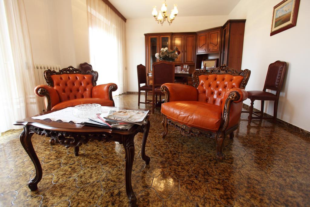 Appartement La Residenza Di Bacco à Cannara Extérieur photo